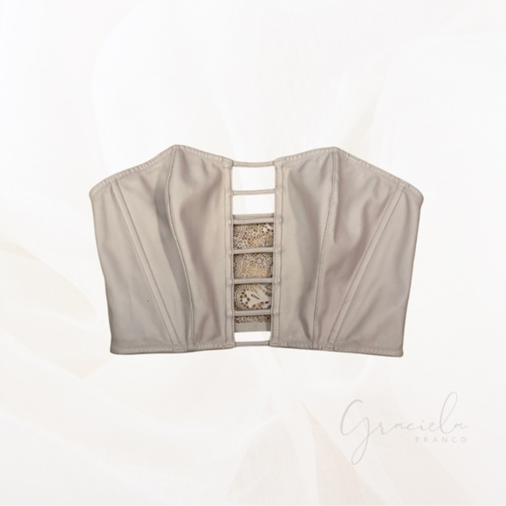 Victoria's Secret Blush Cream Lace Bustier